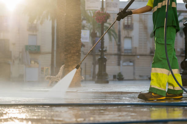 Animal Enclosure Cleaning in Comfort, TX